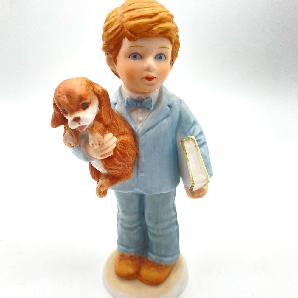Vintage 1988 Enesco Figurine "Sunday Best” Church Religious Porcelain Boy Dog‎
